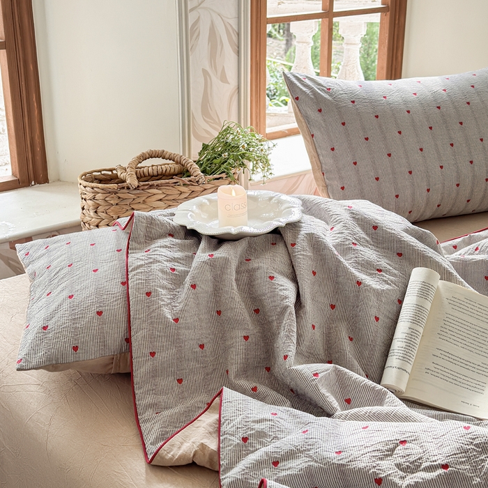 91家纺网 家纺一手货源 找家纺 木楌家居 2026新款全棉提花剪花夏被四件套 清秋意