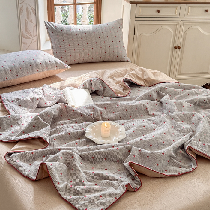 91家纺网 家纺一手货源 找家纺 木楌家居 2026新款全棉提花剪花夏被四件套 清秋意