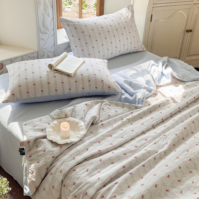 91家纺网 家纺一手货源 找家纺 木楌家居 2026新款全棉提花剪花夏被四件套 向云端