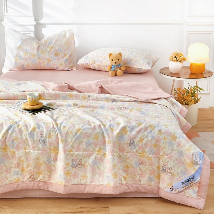 91家纺网 家纺一手货源 找家纺 黛妮雅 2026新款里外全棉印花棉花被纯棉夏被夏凉被空调被 夏被四件套许愿兔