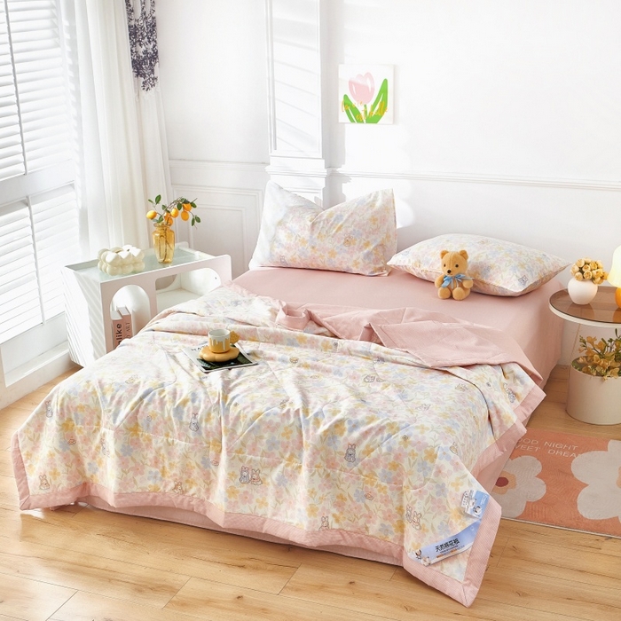 91家纺网 家纺一手货源 找家纺 黛妮雅 2026新款里外全棉印花棉花被纯棉夏被夏凉被空调被 夏被四件套许愿兔