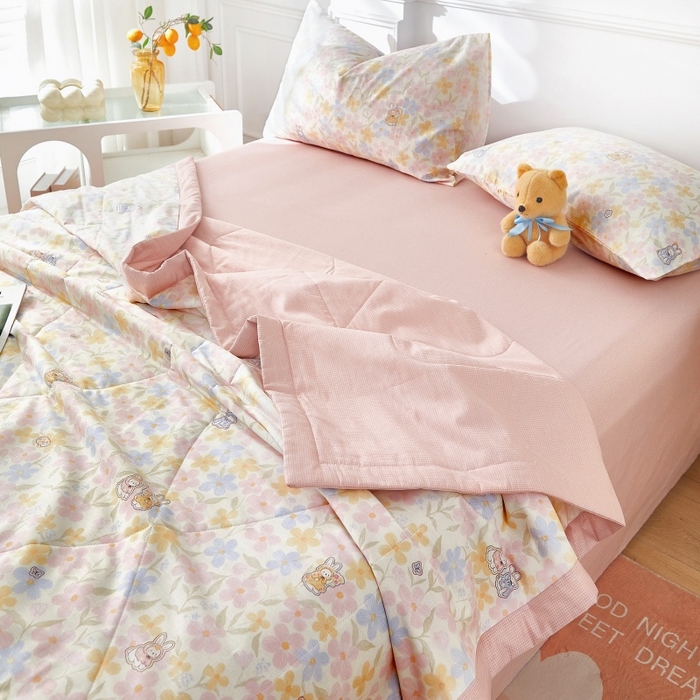 91家纺网 家纺一手货源 找家纺 黛妮雅 2026新款里外全棉印花棉花被纯棉夏被夏凉被空调被 夏被四件套许愿兔