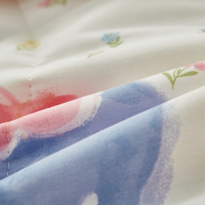 91家纺网 家纺一手货源 找家纺 黛妮雅 2026新款里外全棉印花棉花被纯棉夏被夏凉被空调被 夏被四件套草莓泡芙