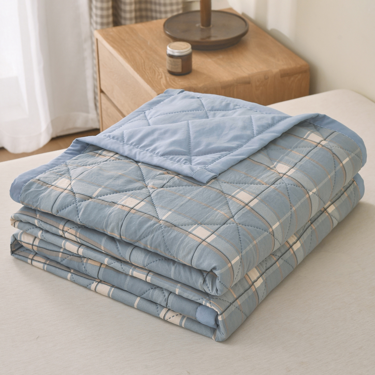 91家纺网 家纺一手货源 找家纺 培童 2025水洗棉夏被夏凉被空调被超声波压花礼品直播引流爆款 蓝中格