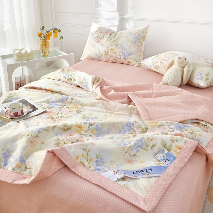 91家纺网 家纺一手货源 找家纺 黛妮雅 2026新款里外全棉印花棉花被纯棉夏被夏凉被空调被 夏被四件套水墨嫣然