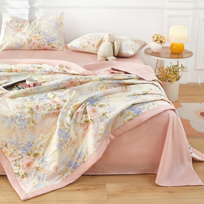 91家纺网 家纺一手货源 找家纺 黛妮雅 2026新款里外全棉印花棉花被纯棉夏被夏凉被空调被 夏被四件套水墨嫣然