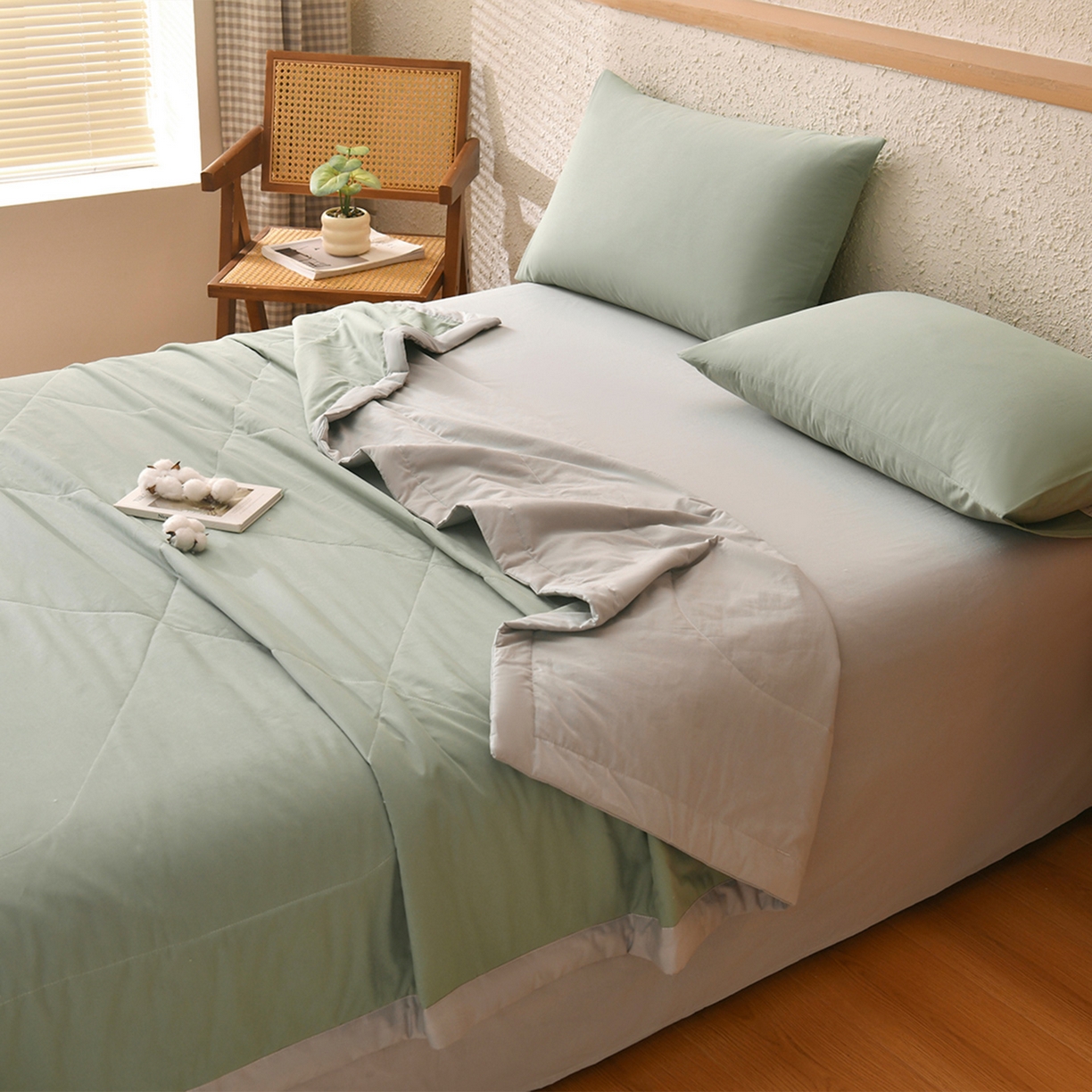 91家纺网 家纺一手货源 找家纺 培童家纺 2026新款全棉色织水洗棉A类棉花夏被可机洗空调被四件套床单枕套 灰绿