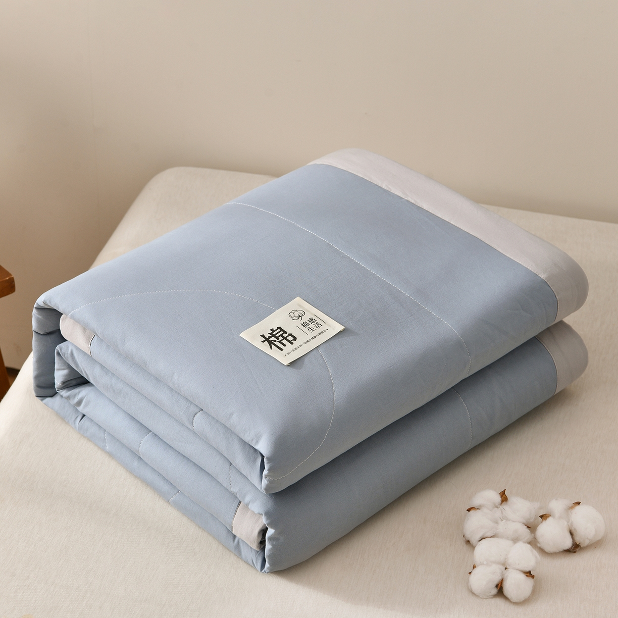 91家纺网 家纺一手货源 找家纺 培童家纺 2026新款全棉色织水洗棉A类棉花夏被可机洗空调被四件套床单枕套 灰蓝