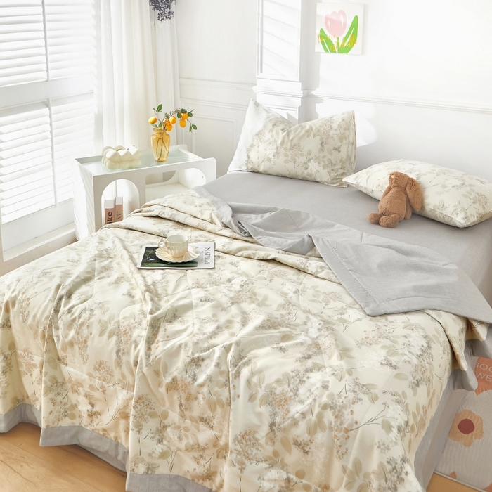 91家纺网 家纺一手货源 找家纺 黛妮雅 2026新款里外全棉印花棉花被纯棉夏被夏凉被空调被 夏被四件套晚秋