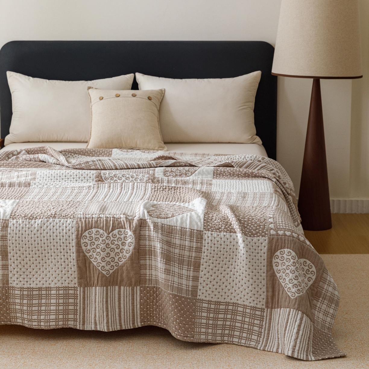 悦然毛巾被 2026新款外贸全棉三层纱布毛巾被盖毯 爱心拼布咖