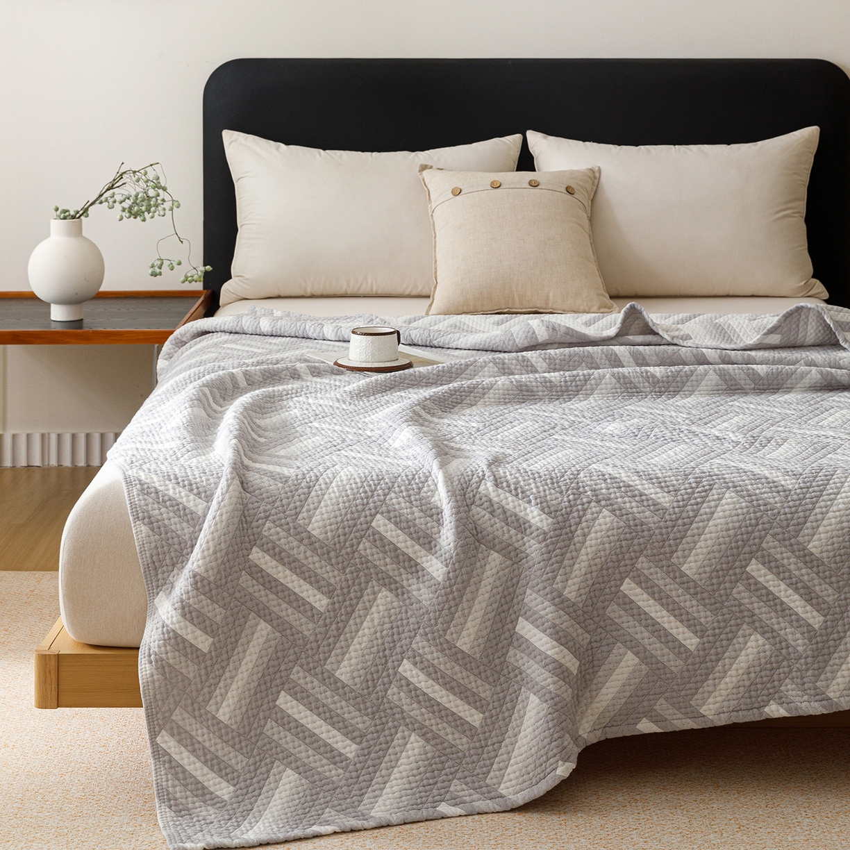 91家纺网 家纺一手货源 找家纺 悦然毛巾被 2026新款外贸全棉三层纱布毛巾被盖毯 迷宫灰