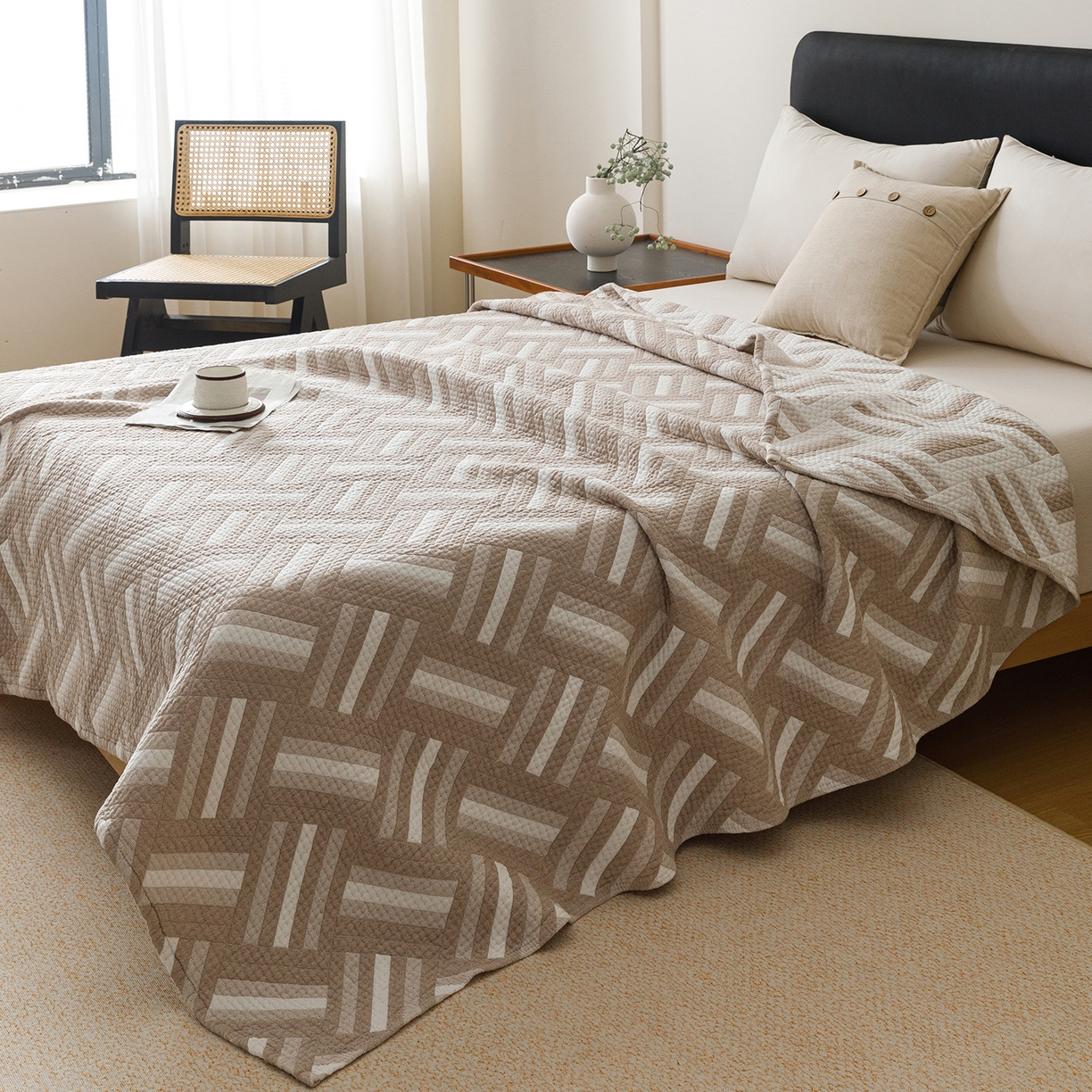 91家纺网 家纺一手货源 找家纺 悦然毛巾被 2026新款外贸全棉三层纱布毛巾被盖毯 迷宫格咖