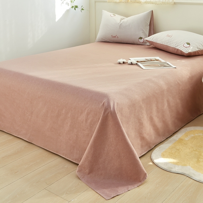 91家纺网 家纺一手货源 找家纺 黛妮雅 2026新款里外全棉印花棉花被纯棉夏被夏凉被空调被 夏被四件套格子草莓咖