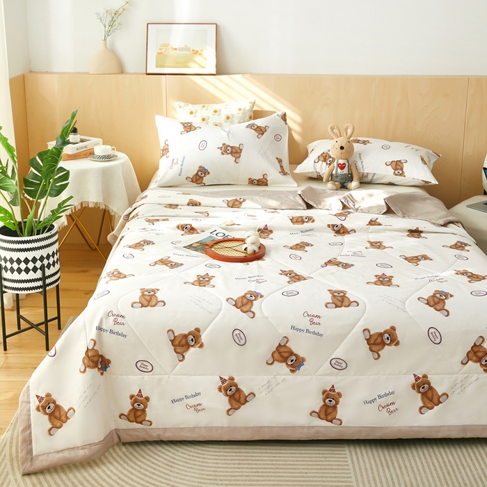 91家纺网 家纺一手货源 找家纺 黛妮雅 2026新款里外全棉印花棉花被纯棉夏被夏凉被空调被 夏被四件套小熊宝贝