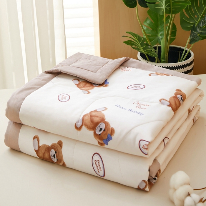 91家纺网 家纺一手货源 找家纺 黛妮雅 2026新款里外全棉印花棉花被纯棉夏被夏凉被空调被 夏被四件套小熊宝贝