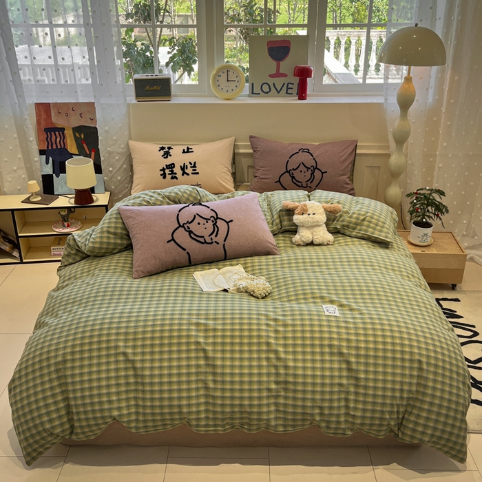 91家纺网 家纺一手货源 找家纺 花漾家居 2026新款无印宿舍简约全棉色织水洗棉毛巾绣四件套 绿咖格