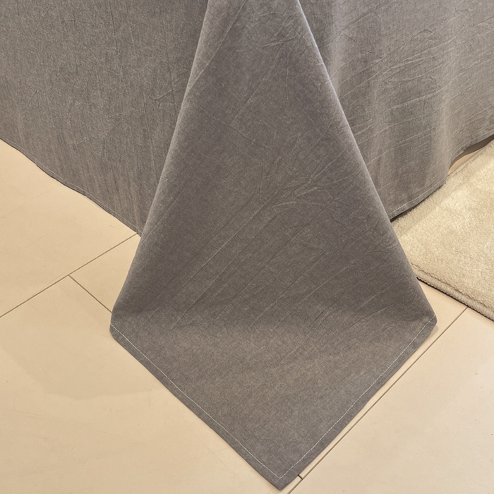 91家纺网 家纺一手货源 找家纺 花漾家居 2026新款无印宿舍简约全棉色织水洗棉毛巾绣四件套 粉咖格