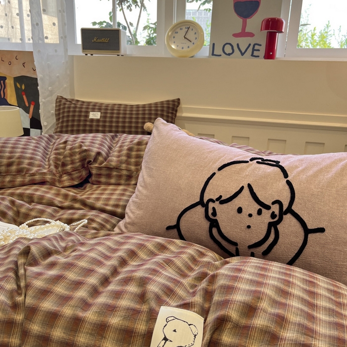 91家纺网 家纺一手货源 找家纺 花漾家居 2026新款无印宿舍简约全棉色织水洗棉毛巾绣四件套 红咖格