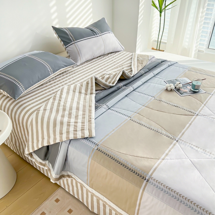 91家纺网 家纺一手货源 找家纺 黛妮雅 2026新款里外全棉印花棉花被纯棉夏被夏凉被空调被 夏被四件套奇幻曲