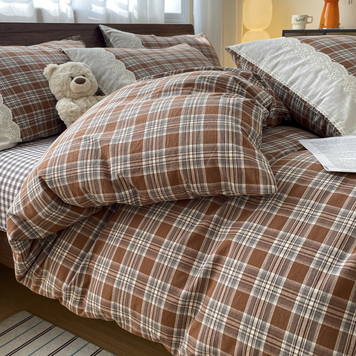 91家纺网 家纺一手货源 找家纺 （总）花漾家居 2026新款全棉色织水洗棉复古花边无印格条被套三件套四件套