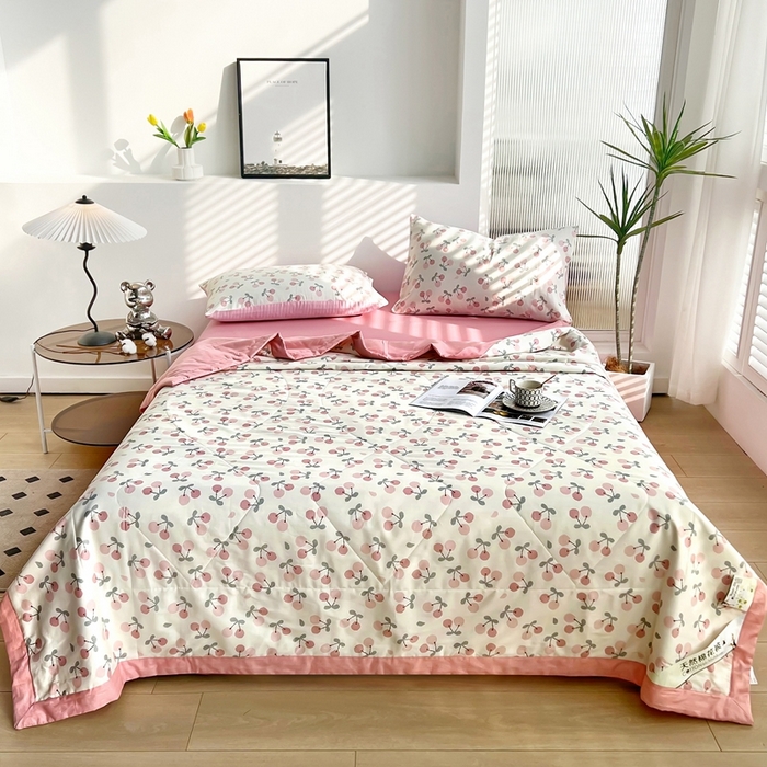 91家纺网 家纺一手货源 找家纺 黛妮雅 2026新款里外全棉印花棉花被纯棉夏被夏凉被空调被 夏被四件套樱桃之恋