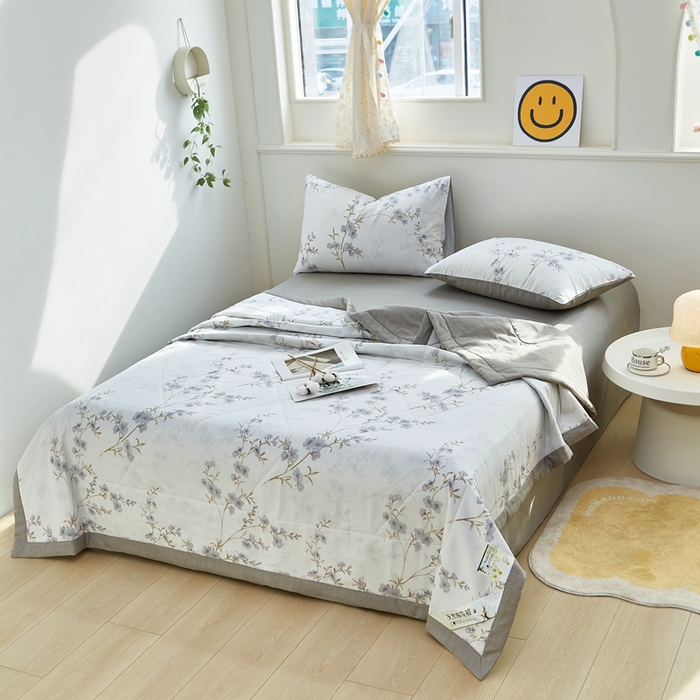 91家纺网 家纺一手货源 找家纺 黛妮雅 2026新款里外全棉印花棉花被纯棉夏被夏凉被空调被 夏被四件套暮云花香