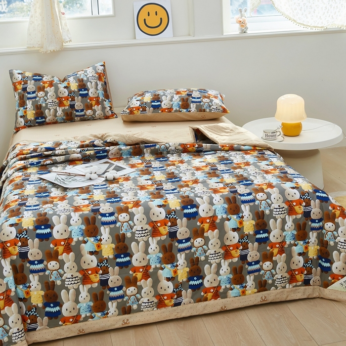 91家纺网 家纺一手货源 找家纺 黛妮雅 2026新款里外全棉印花棉花被纯棉夏被夏凉被空调被 夏被四件套幸运兔