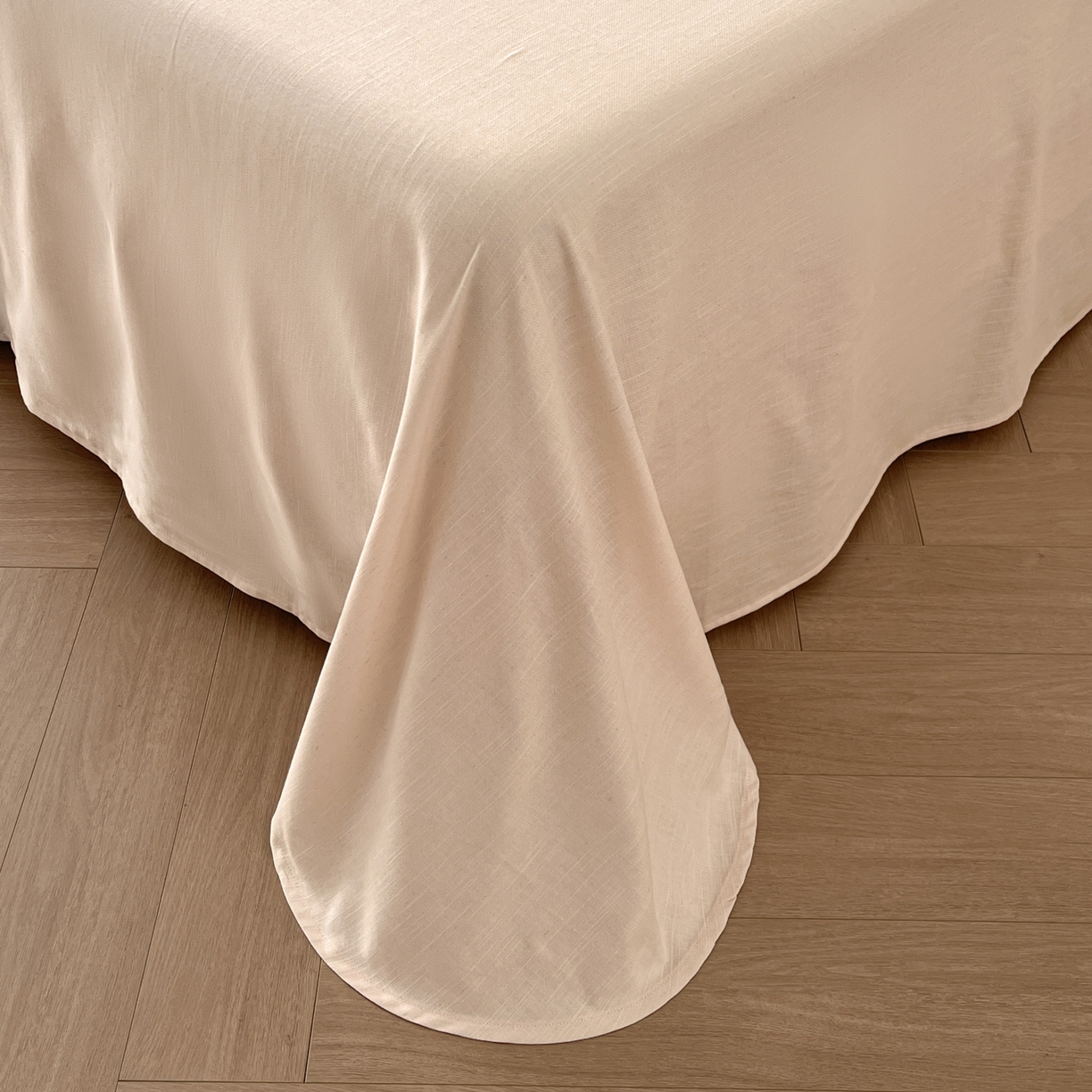 91家纺网 家纺一手货源 找家纺 金昱纺 2026新款拼角工艺款数码印花棉麻四件套 恋恋时光-紫