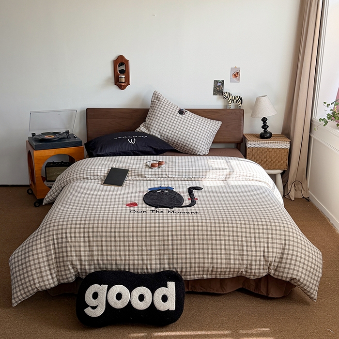 91家纺网 家纺一手货源 找家纺 （总）HL原创 2026新款全棉双层纱贴布绣四件套