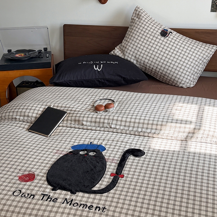 91家纺网 家纺一手货源 找家纺 （总）HL原创 2026新款全棉双层纱贴布绣四件套