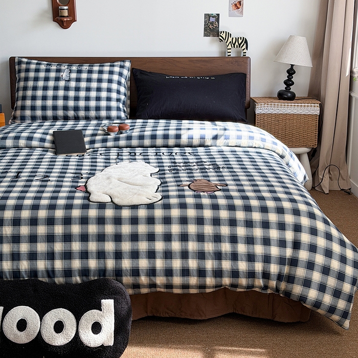 91家纺网 家纺一手货源 找家纺 HL原创 2026新款全棉双层纱贴布绣四件套 小白熊