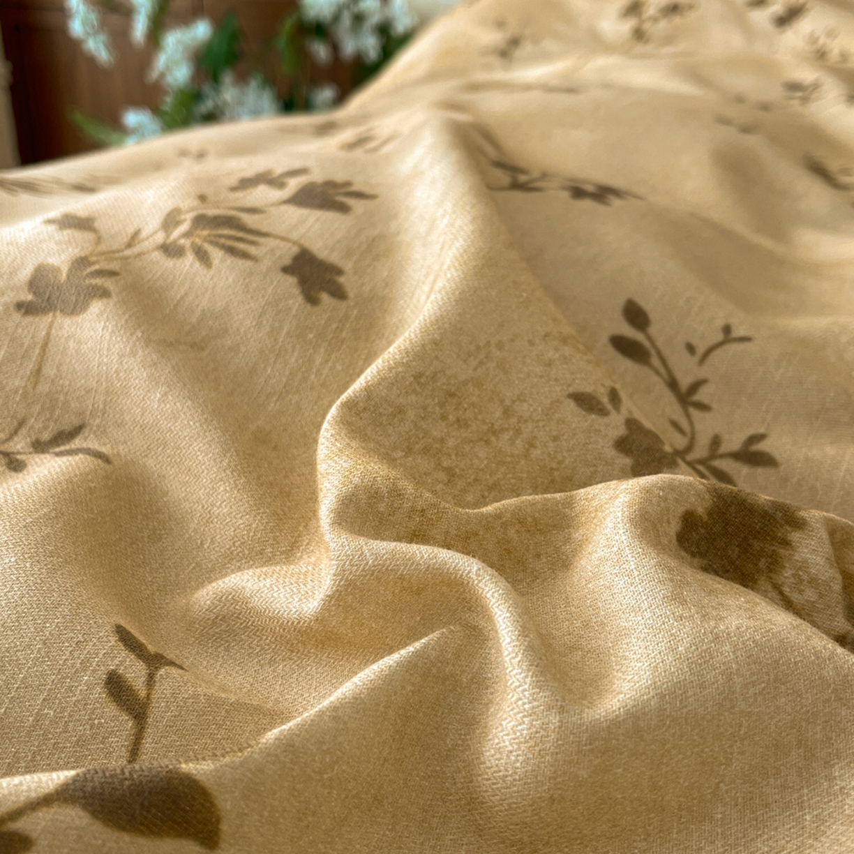 91家纺网 家纺一手货源 找家纺 金昱纺 2026新款拼角工艺款数码印花棉麻四件套 叶璃-咖