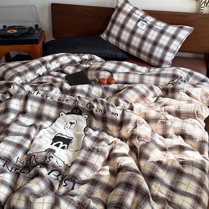 91家纺网 家纺一手货源 找家纺 HL原创 2026新款全棉双层纱贴布绣四件套 学士熊