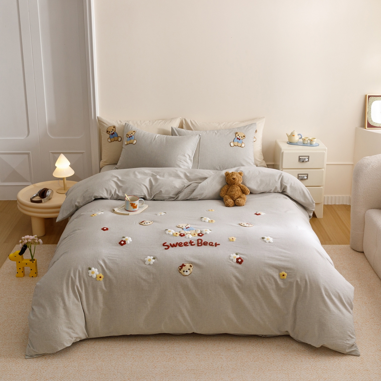 91家纺网 家纺一手货源 找家纺 （总）艾莱家纺 2026春夏新款A类棉麻加厚四件套精艺刺绣精致毛巾绣四件套-冉初