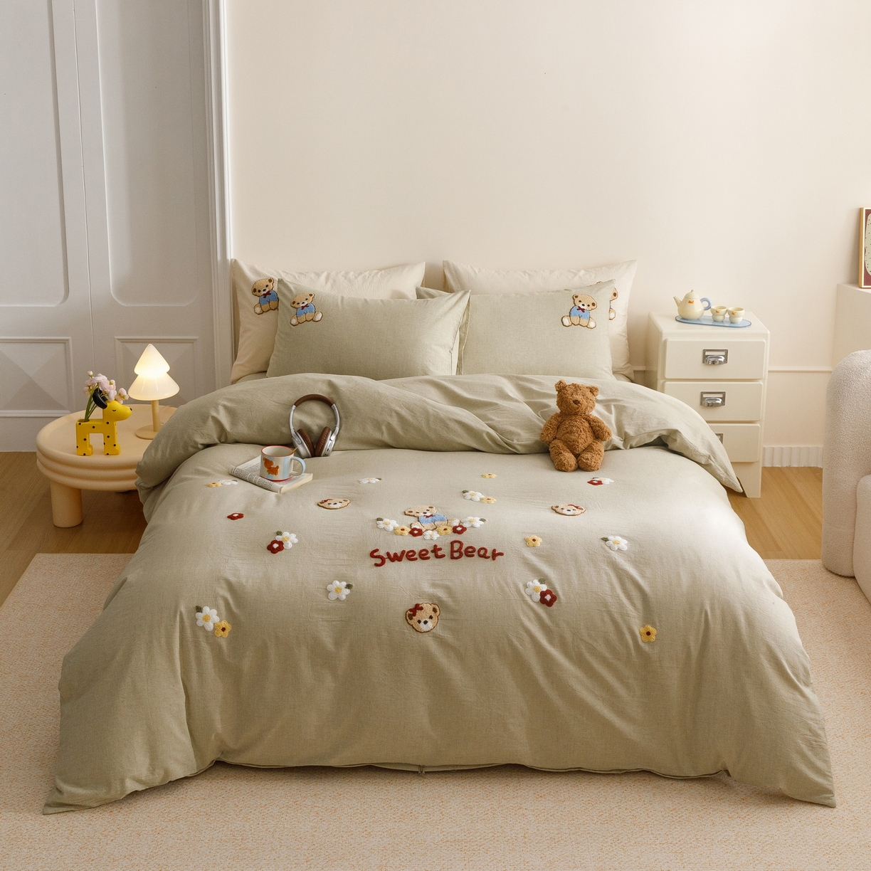 91家纺网 家纺一手货源 找家纺 （总）艾莱家纺 2026春夏新款A类棉麻加厚四件套精艺刺绣精致毛巾绣四件套-冉初