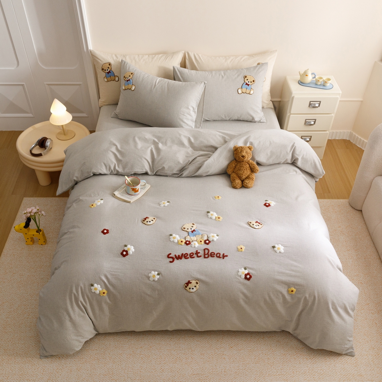 91家纺网 家纺一手货源 找家纺 艾莱家纺 2026春夏新款A类棉麻加厚四件套精艺刺绣精致毛巾绣四件套-冉初 冉初-灰