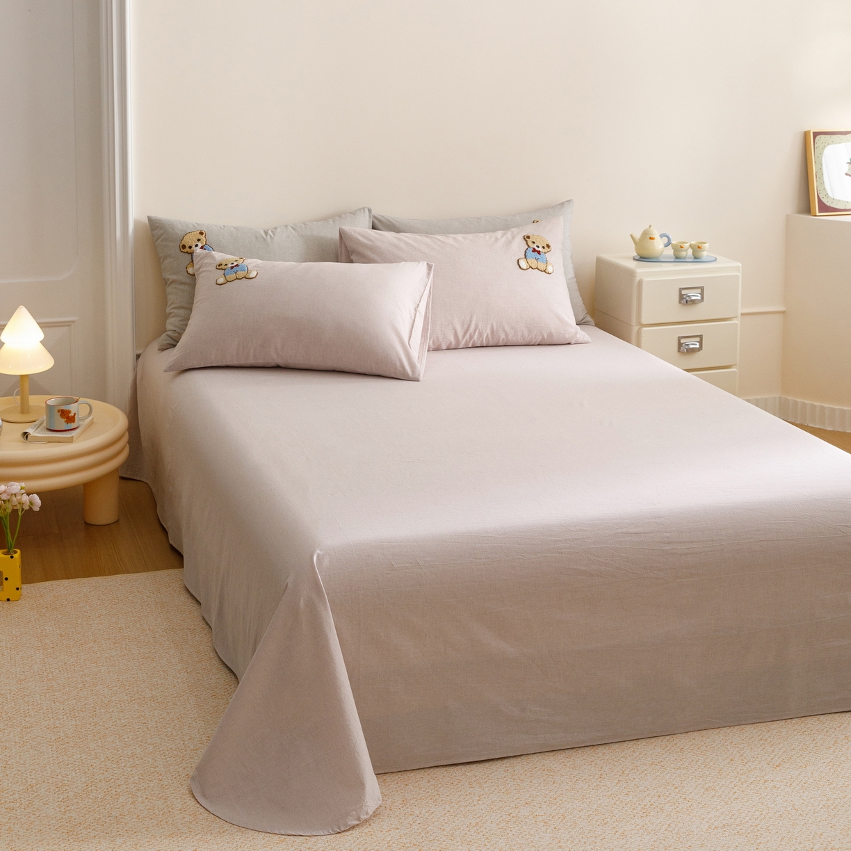 91家纺网 家纺一手货源 找家纺 艾莱家纺 2026春夏新款A类棉麻加厚四件套精艺刺绣精致毛巾绣四件套-冉初 冉初-紫