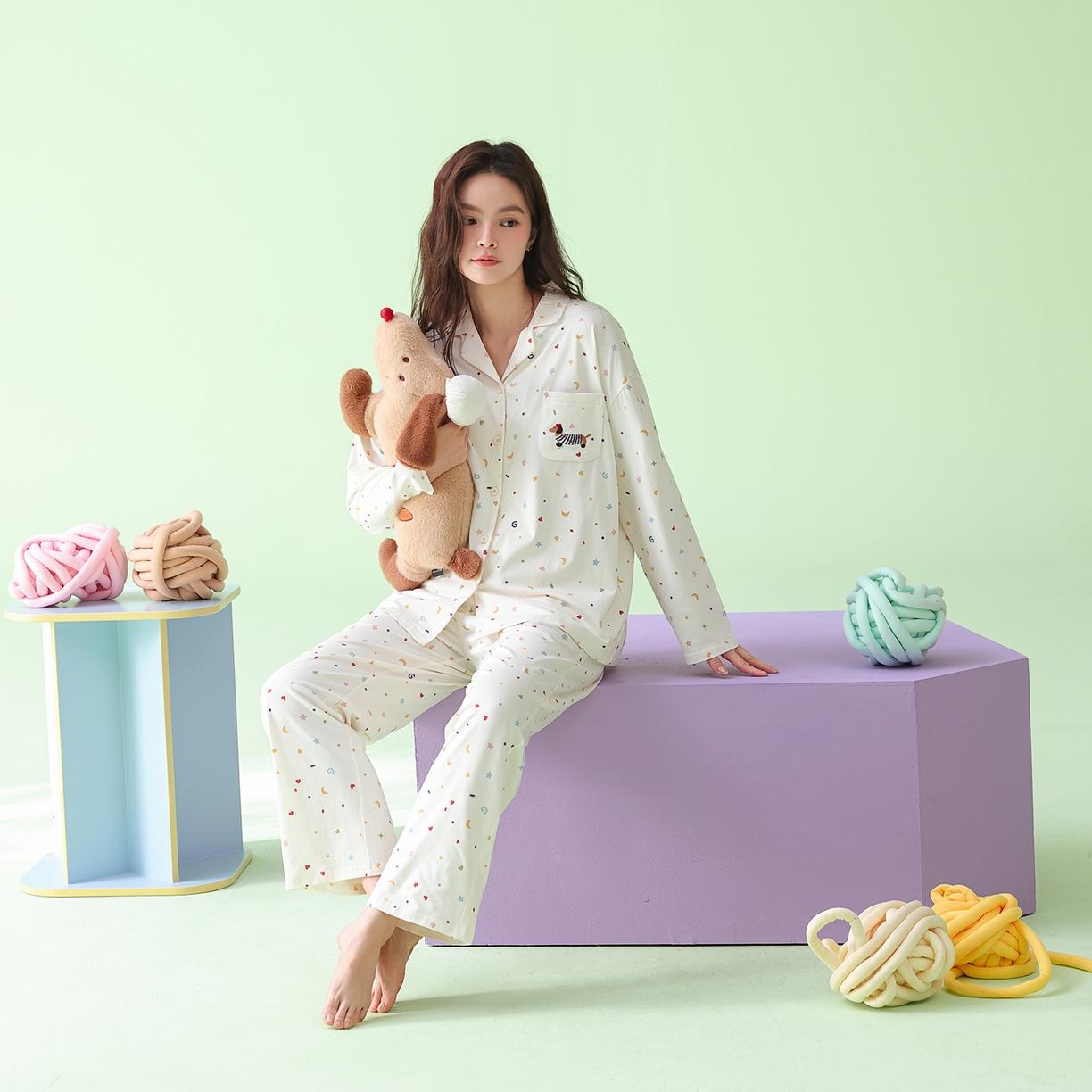 91家纺网 家纺一手货源 找家纺 （总）妍景家居生活馆 2026新款新疆棉彩色波点腊肠狗家居服