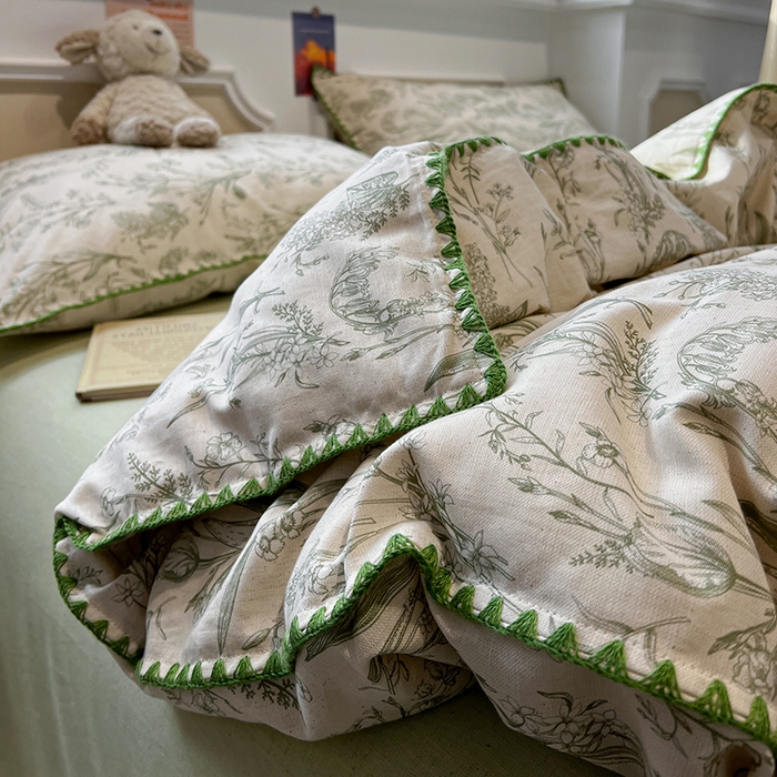 91家纺网 家纺一手货源 找家纺 忆生活家纺 2026新款棉麻小清新三角针贝壳边四件套 清茉