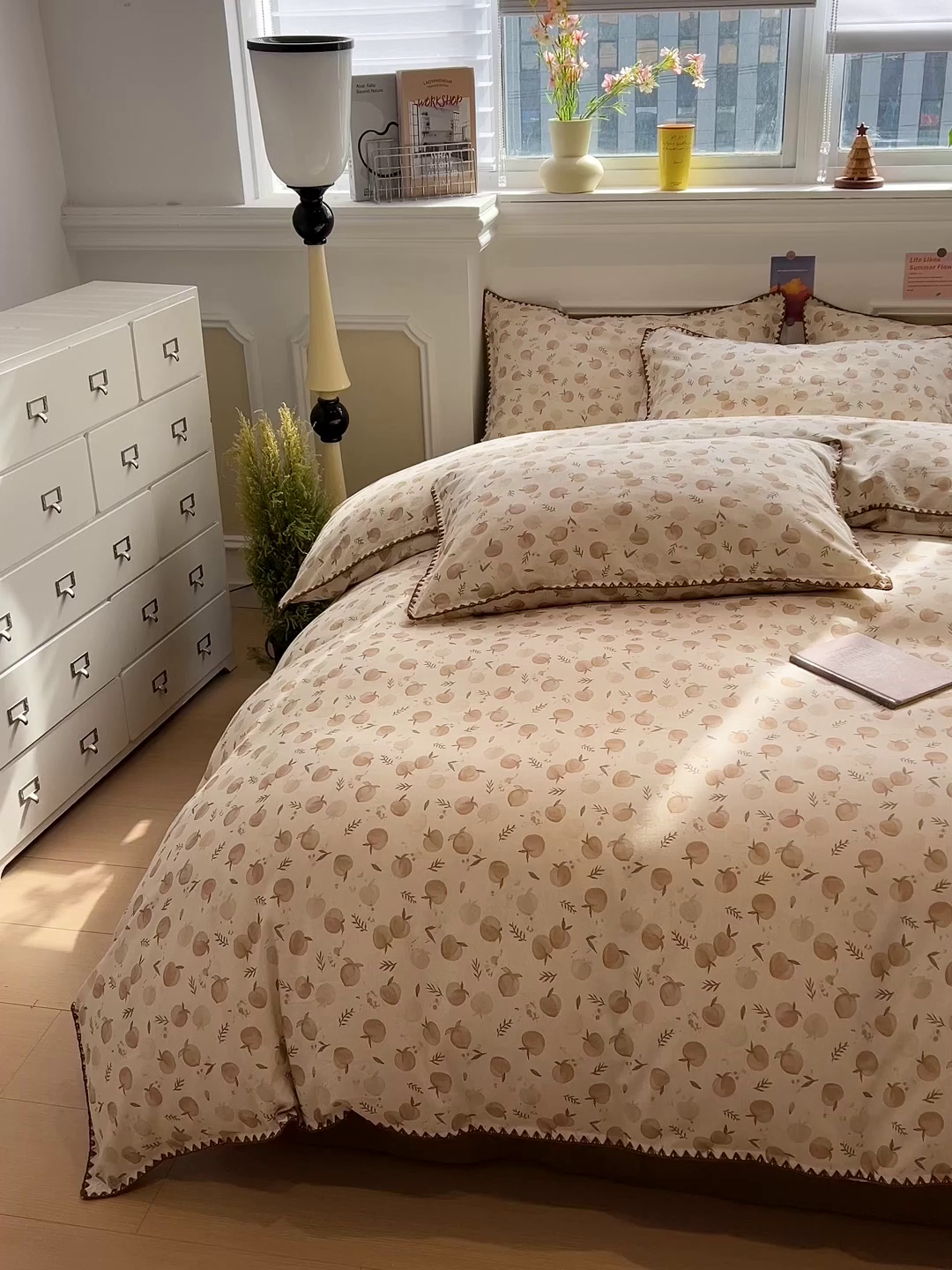 91家纺网 家纺一手货源 找家纺 忆生活家纺 2026新款棉麻小清新三角针贝壳边四件套 桃白