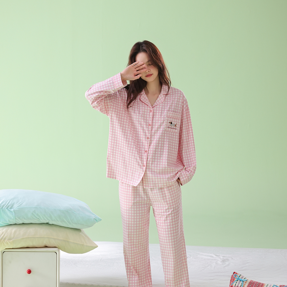 91家纺网 家纺一手货源 找家纺 （总）妍景家居生活馆 2026新款新疆棉翻领粉格格腊肠狗狗