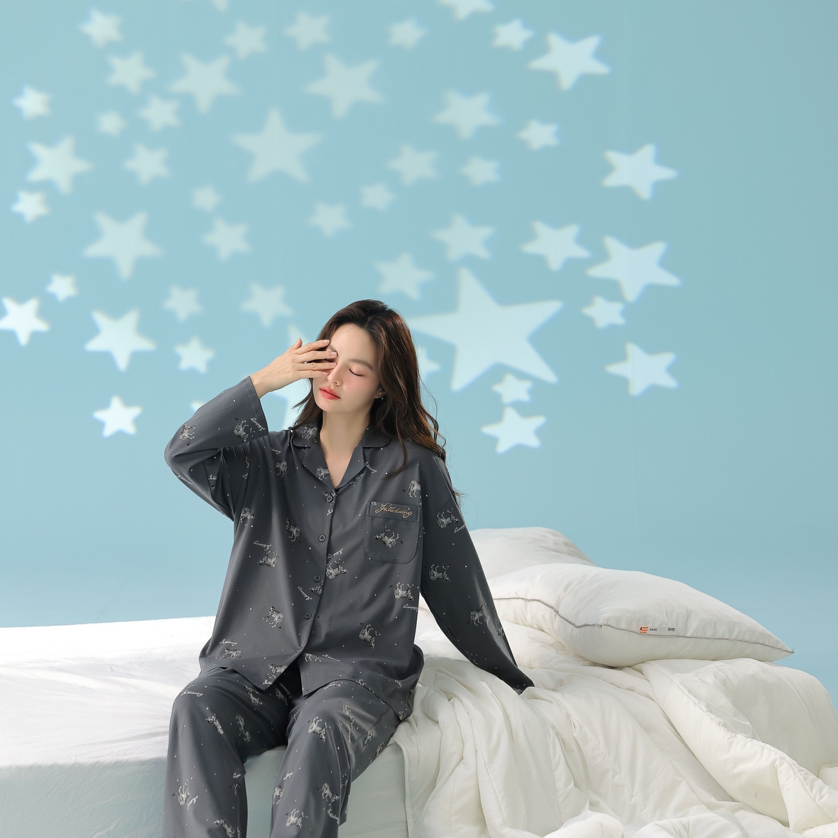 91家纺网 家纺一手货源 找家纺 （总）妍景家居生活馆 2026新款新疆棉情侣款翻领豹子款套装家居服