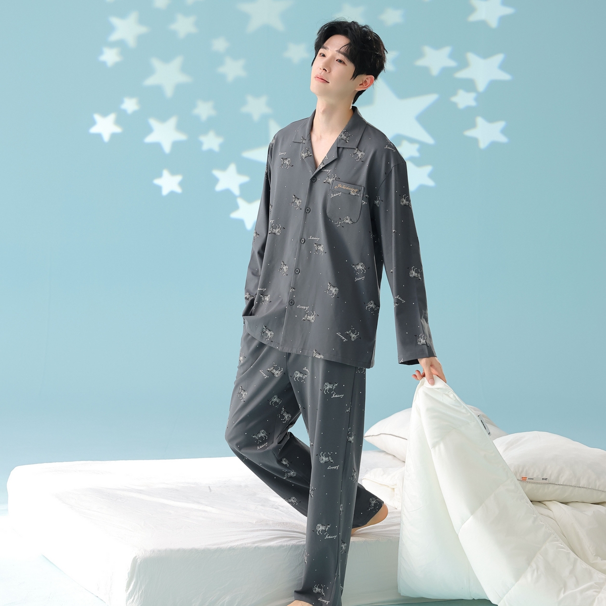 妍景家居生活馆 2026新款新疆棉情侣款翻领豹子款套装家居服 男款