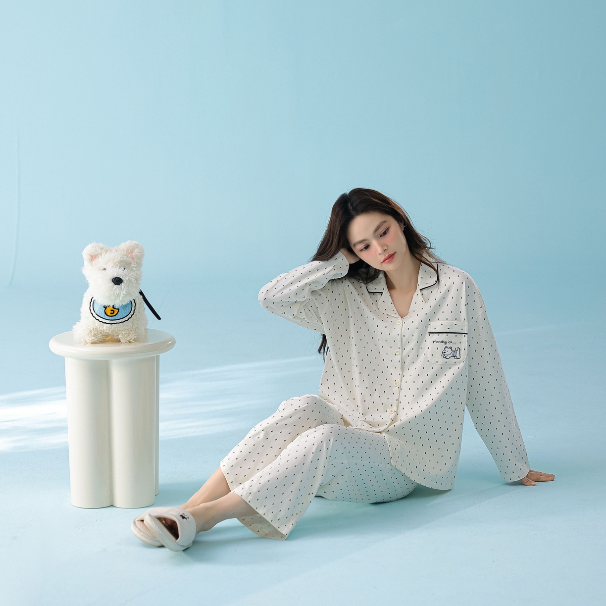 91家纺网 家纺一手货源 找家纺 （总）妍景家居生活馆 2026新款新疆棉情侣款翻领黑白波点家居服