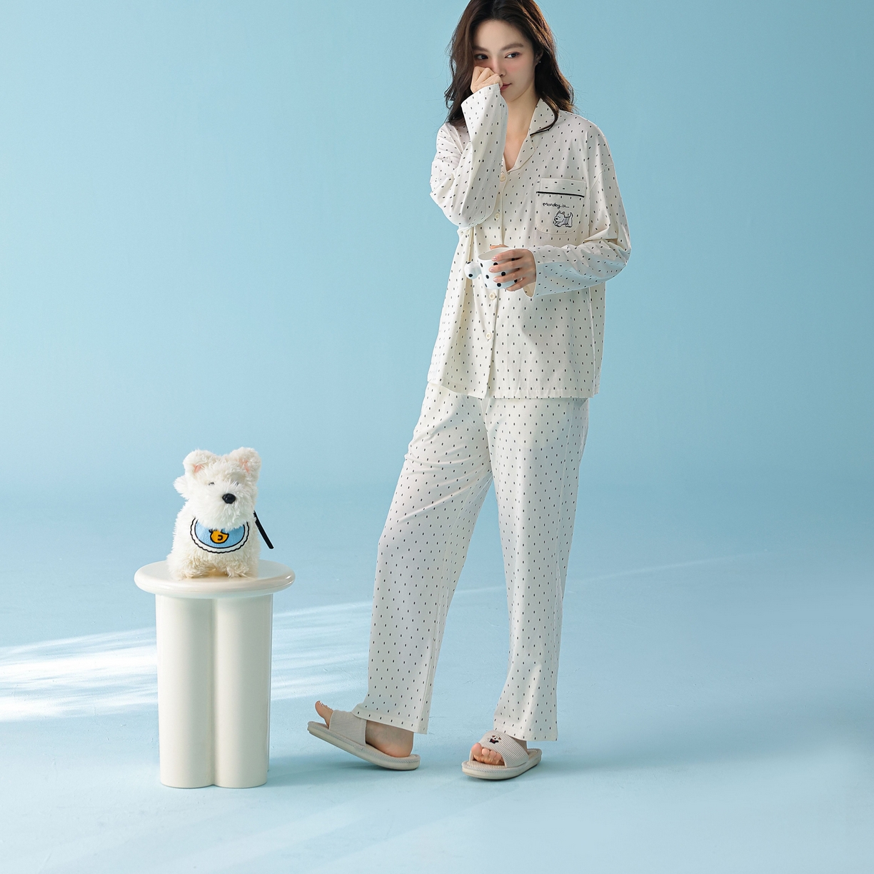 91家纺网 家纺一手货源 找家纺 （总）妍景家居生活馆 2026新款新疆棉情侣款翻领黑白波点家居服