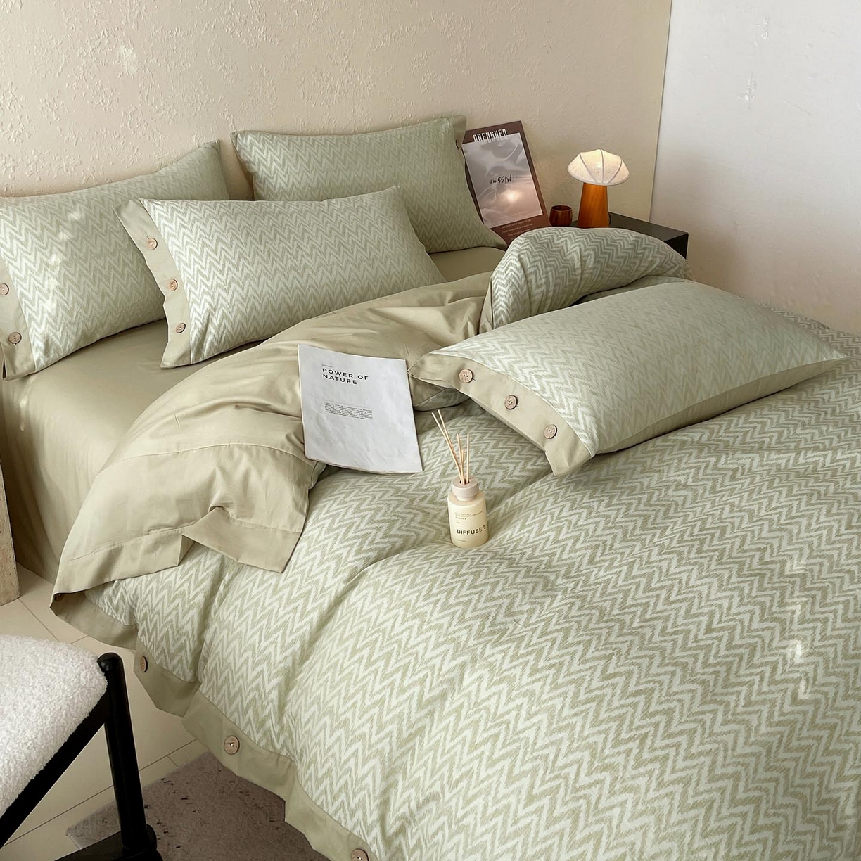 91家纺网 家纺一手货源 找家纺 帅露家纺 2026新款A类全棉纯棉色织大提花纽扣款四件套 波浪-绿