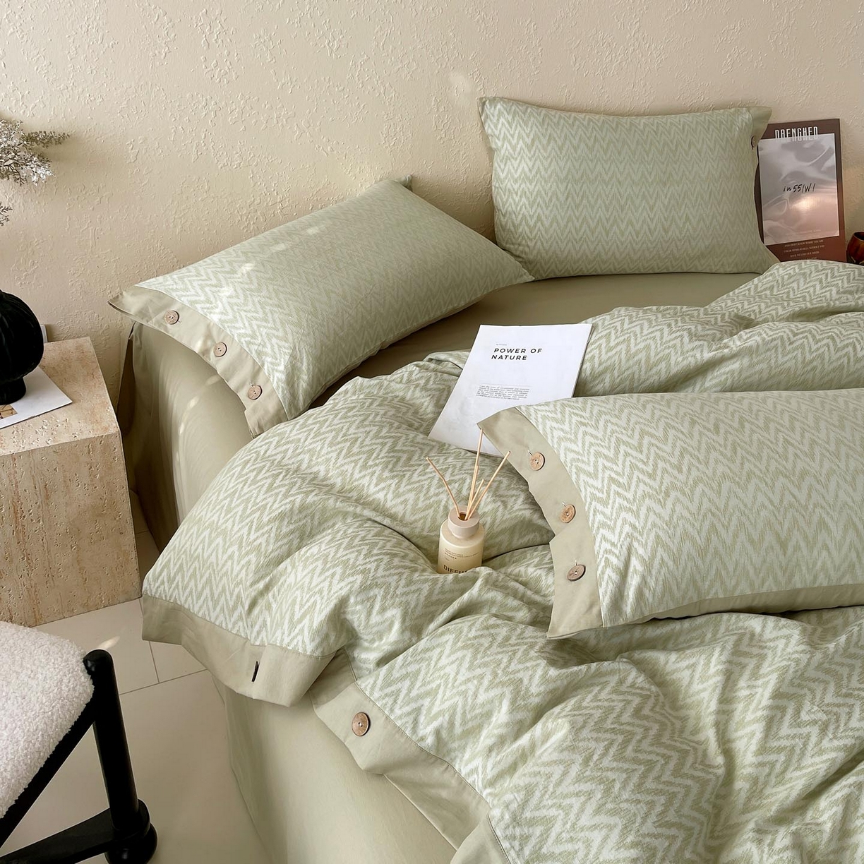 91家纺网 家纺一手货源 找家纺 帅露家纺 2026新款A类全棉纯棉色织大提花纽扣款四件套 波浪-绿