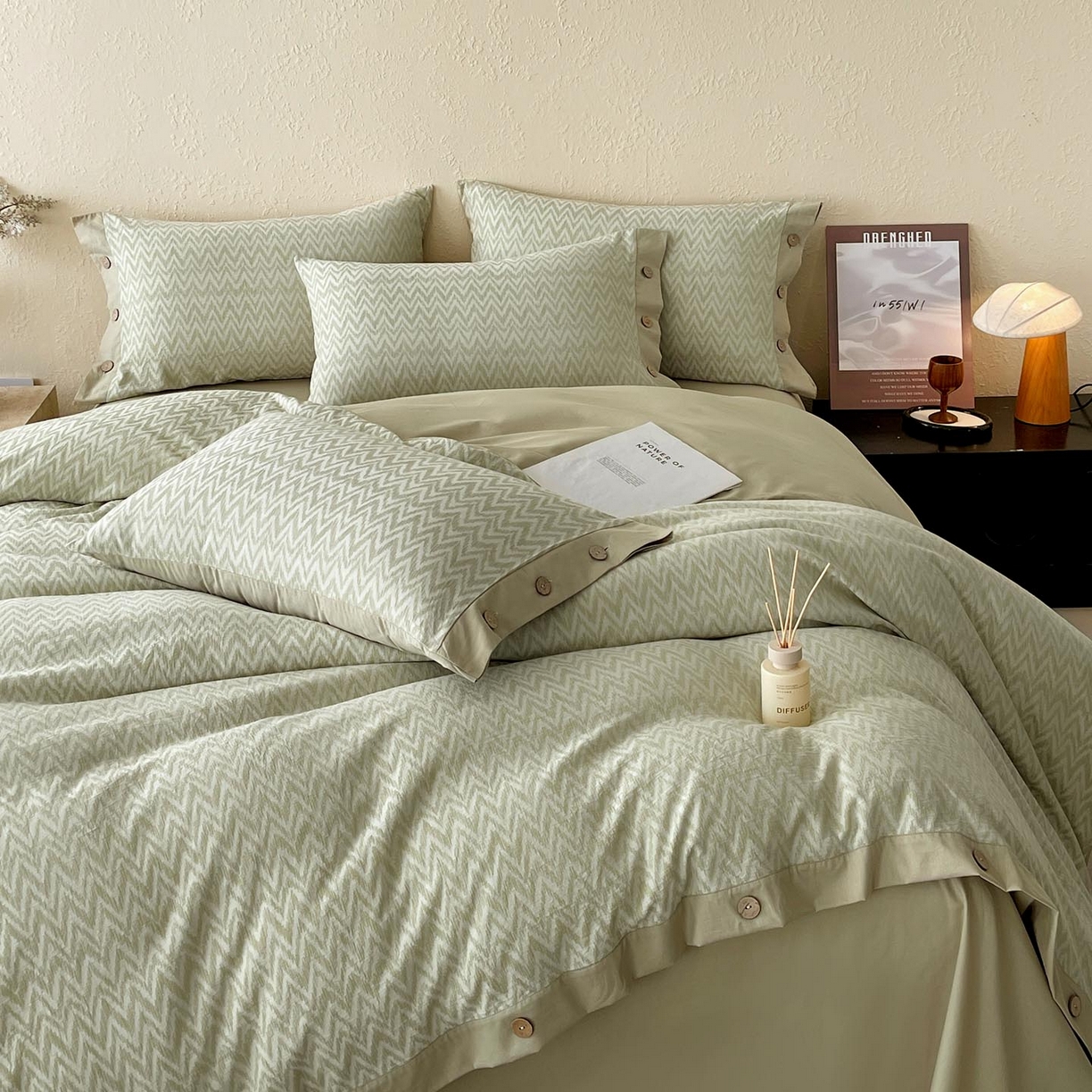 91家纺网 家纺一手货源 找家纺 帅露家纺 2026新款A类全棉纯棉色织大提花纽扣款四件套 波浪-绿