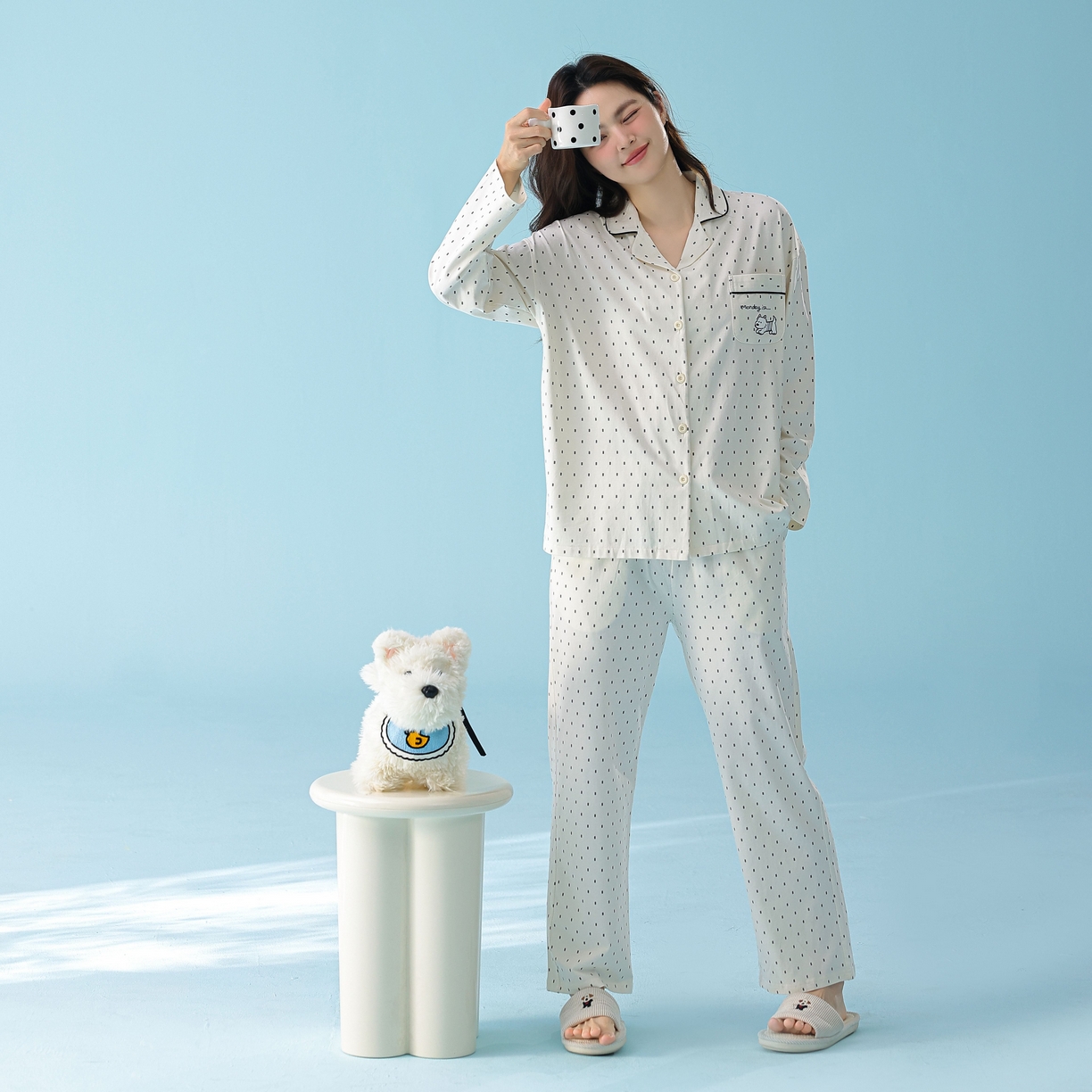 91家纺网 家纺一手货源 找家纺 妍景家居生活馆 2026新款新疆棉情侣款翻领黑白波点家居服 女款