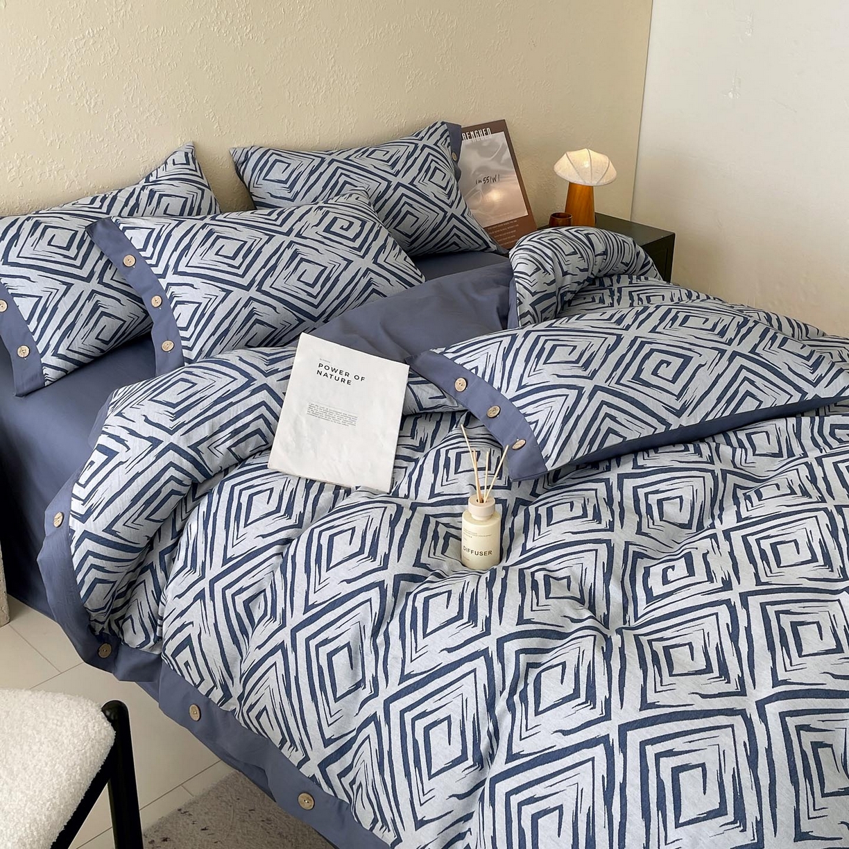 91家纺网 家纺一手货源 找家纺 帅露家纺 2026新款A类全棉纯棉色织大提花纽扣款四件套 兰音